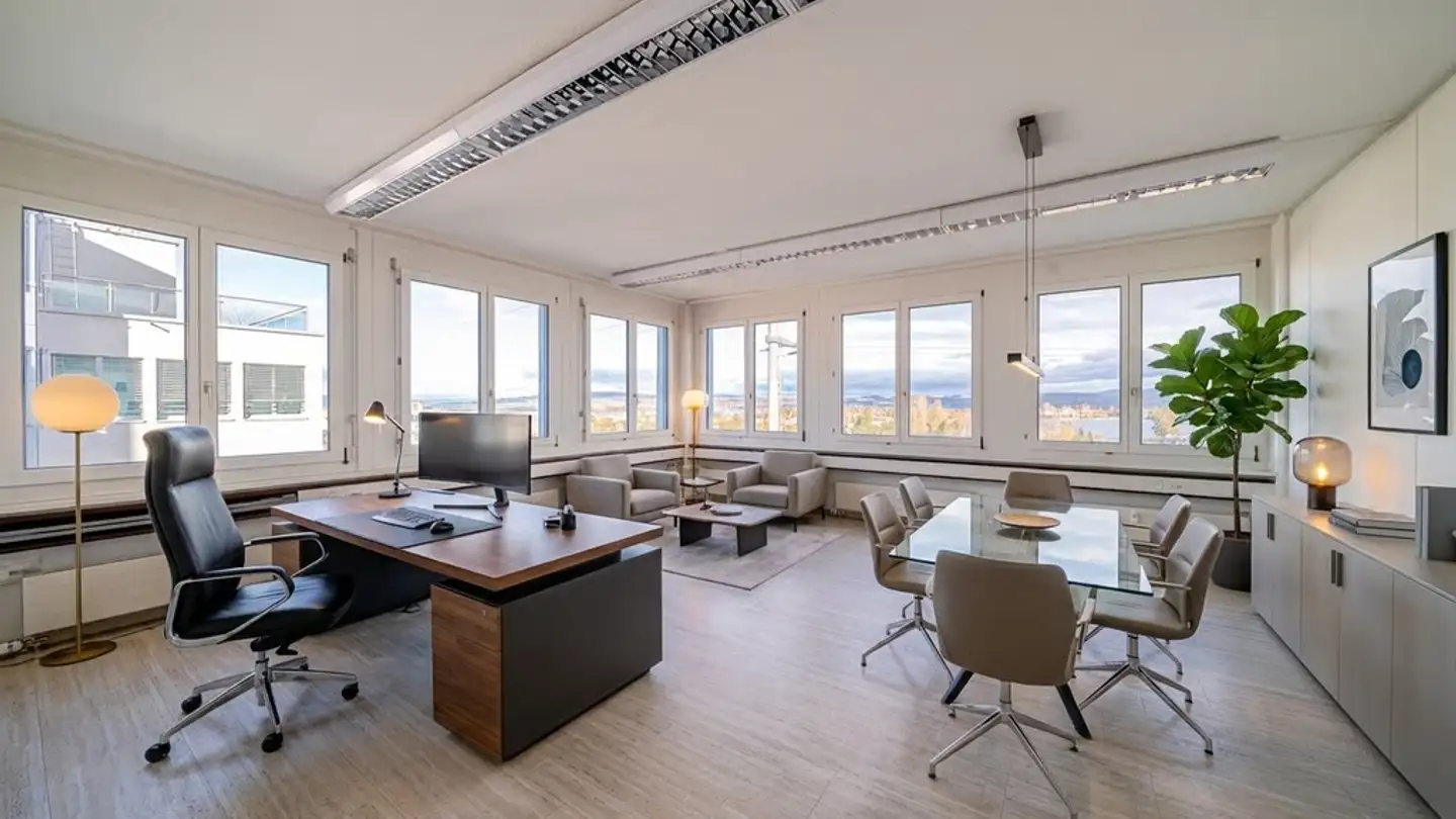 Bureau à louer - Churerstrasse 160a, 8808 Pfäffikon SZ