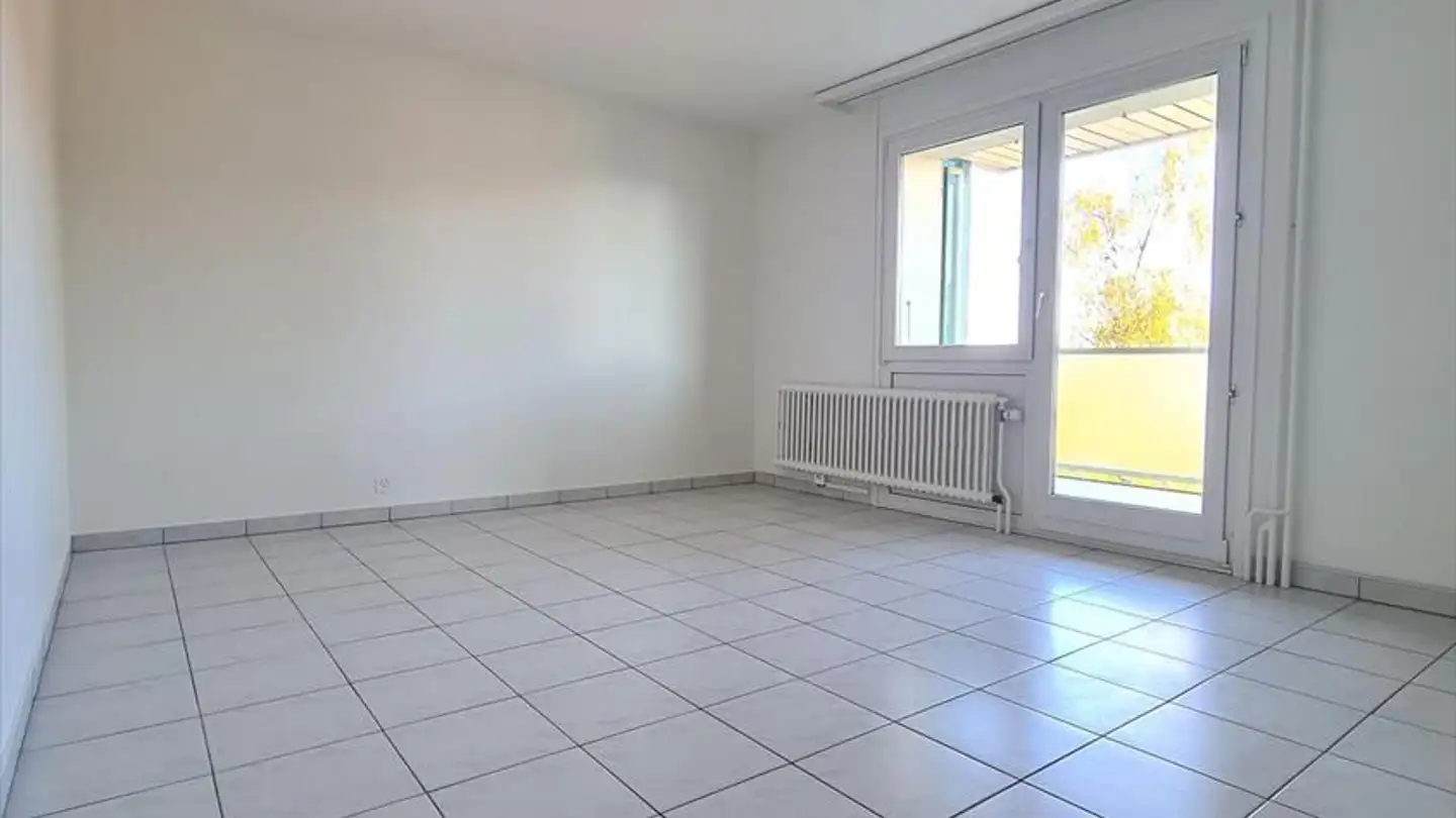 Apartment for rent - Rue Du Castel 25, 2024 St-Aubin-Sauges - Photo 4