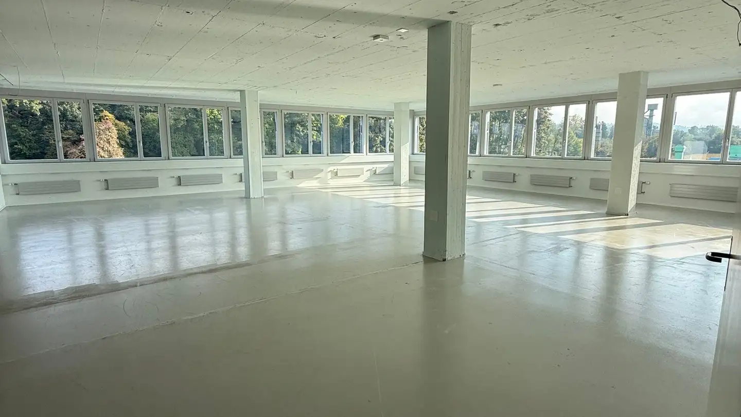Proprietà industriale in affitto - Steinackerstrasse 29, 8302 Kloten