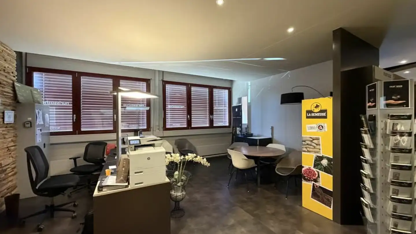 Commercial for rent - Avenue Des Pâquiers 22, 2072 St-Blaise - Photo 4