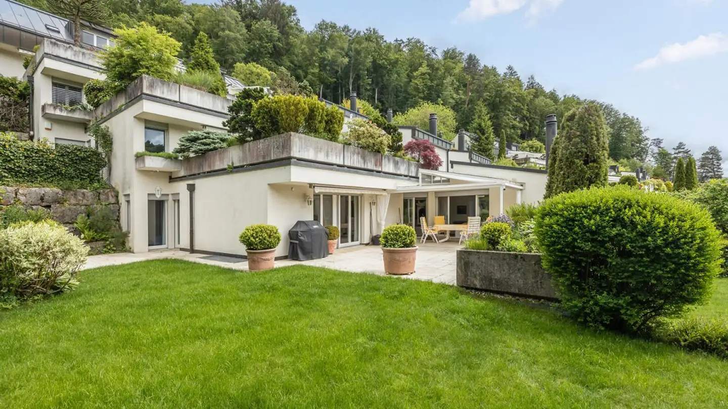 Terrassenwohnung kaufen - Zügnisstrasse, 8143 Stallikon