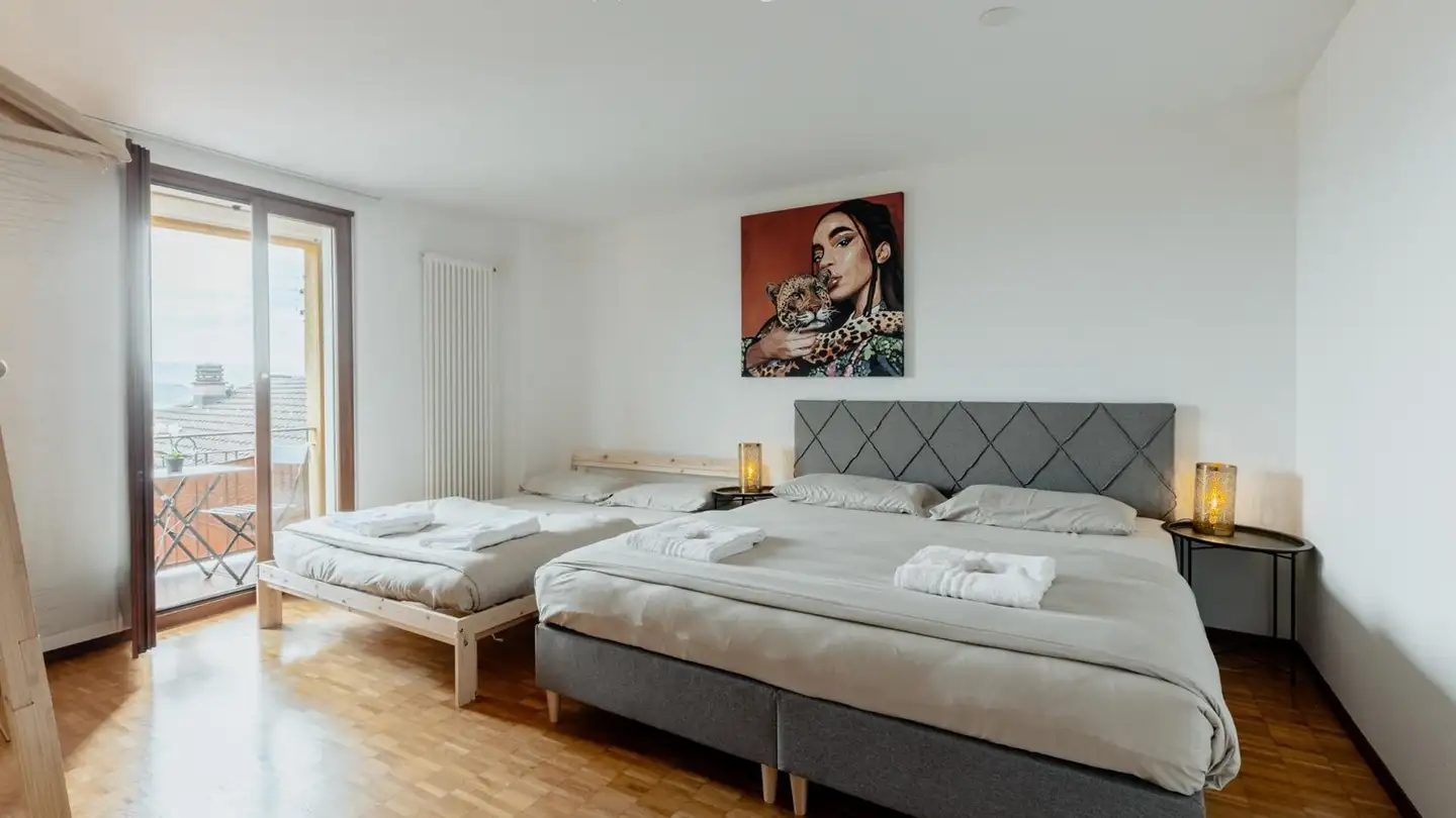 Apartment for sale - 6949 Comano