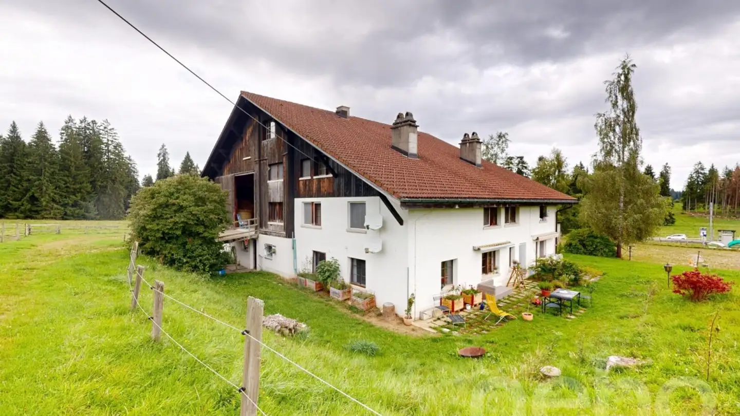 Appartamento in vendita - Les Reussilles, 2722 Les Reussilles