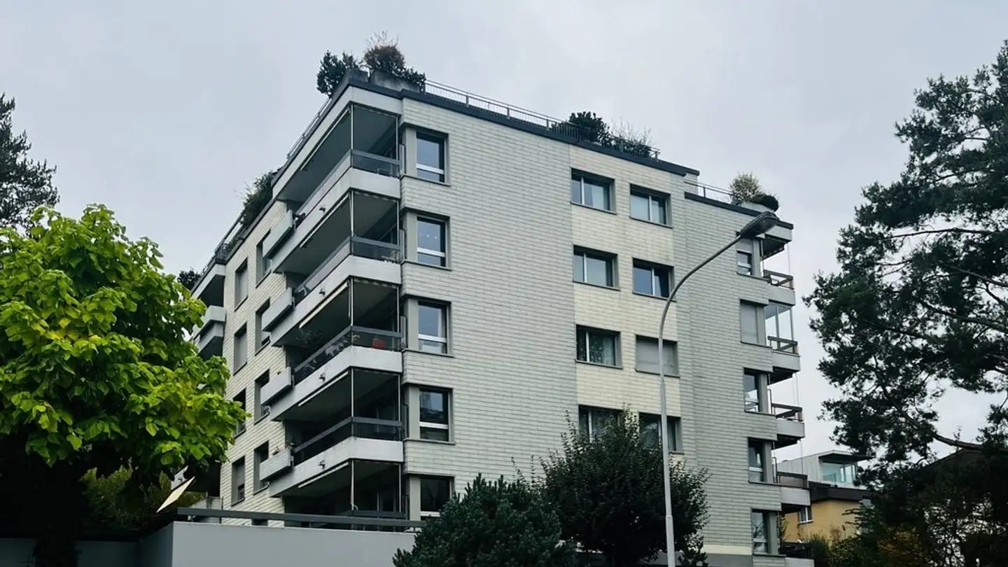 Single garage for rent - Alte Landstrasse 2, 8804 Au ZH