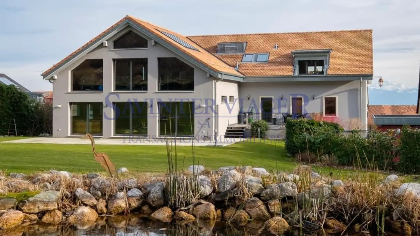 Casa singola in vendita - 1147 Montricher