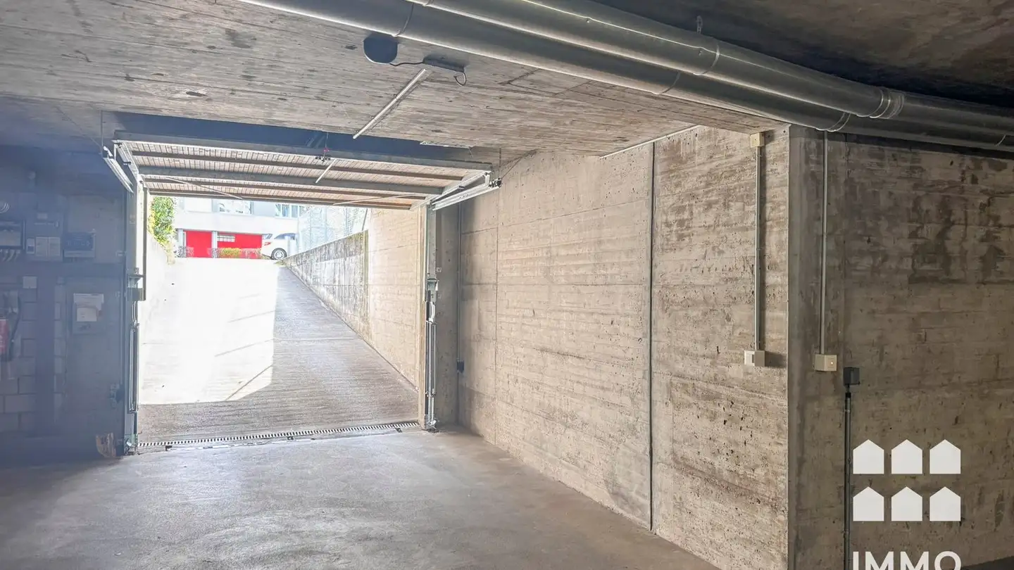 Tiefgaragenstellplatz mieten - Allmendstrasse 28, 2562 Port - Foto 4