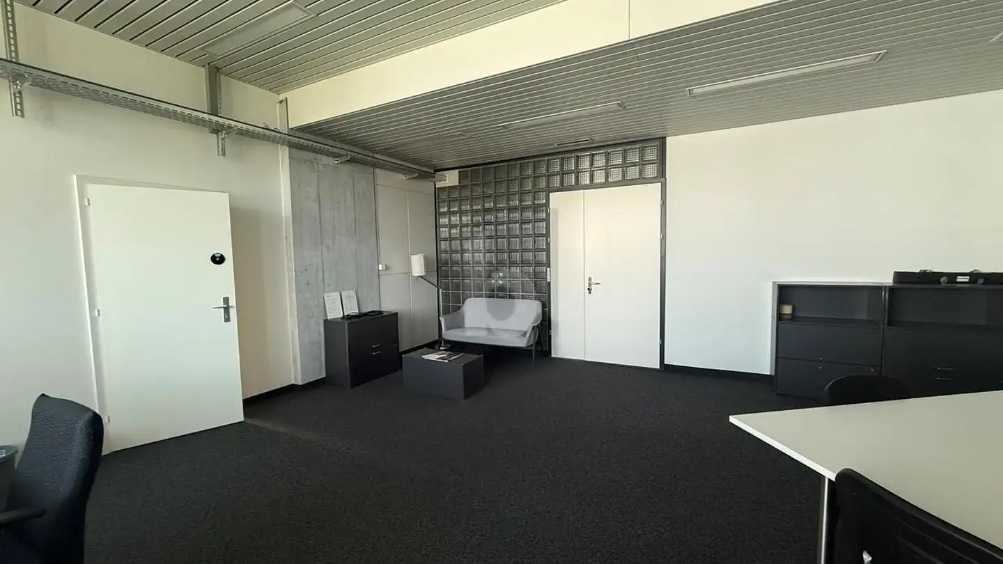 Office space for rent - 1400 Yverdon-les-Bains - Photo 4