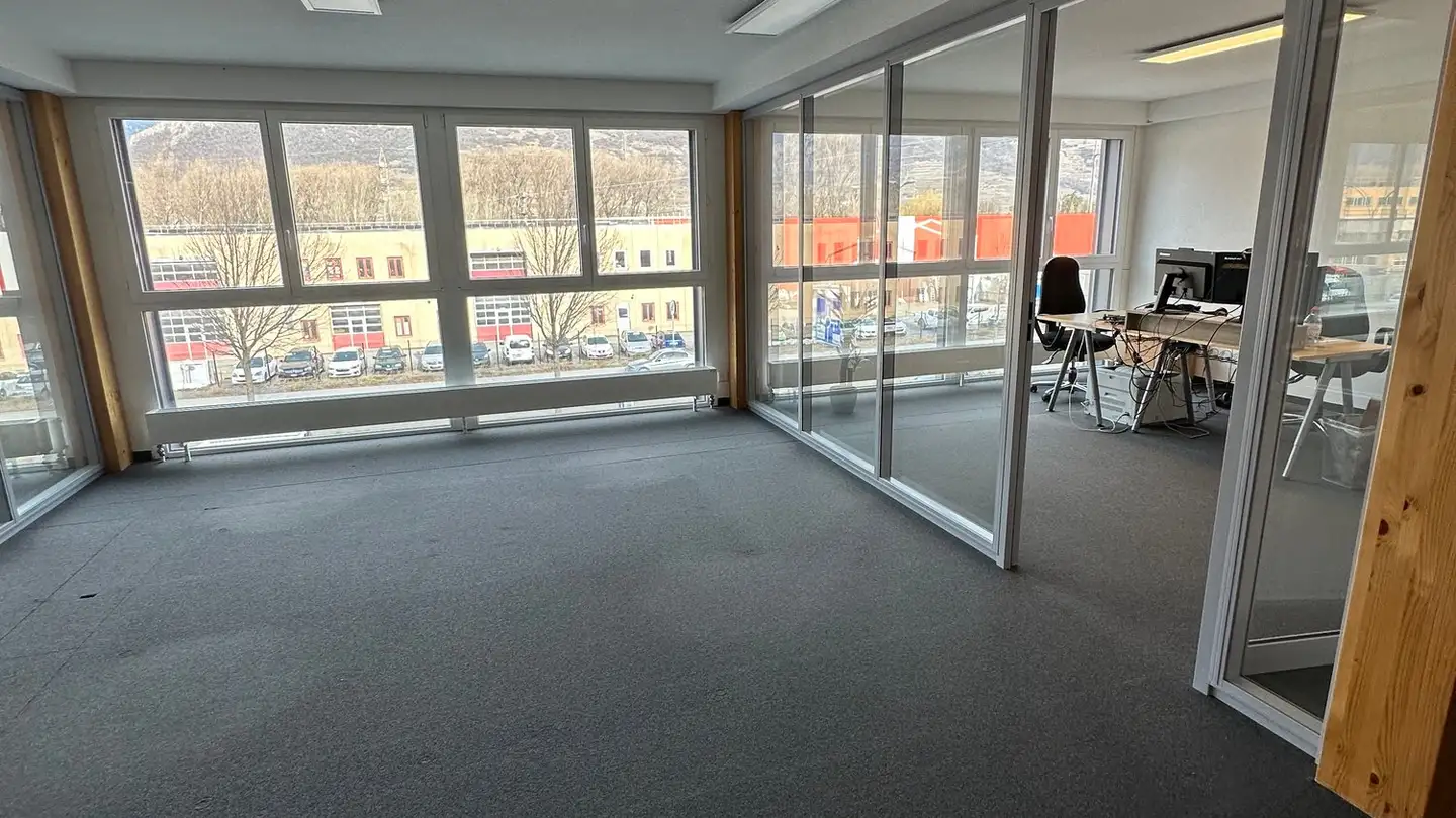Spazio ufficio in affitto - Rue De L'ancienne Pointe 30, 1920 Martigny - Photo 2