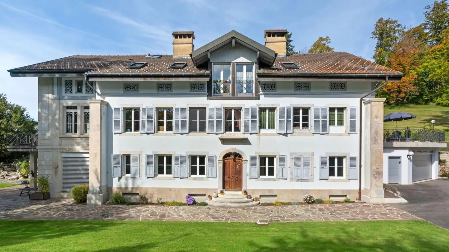 Villa for sale - 2300 La Chaux-de-Fonds - Photo 2