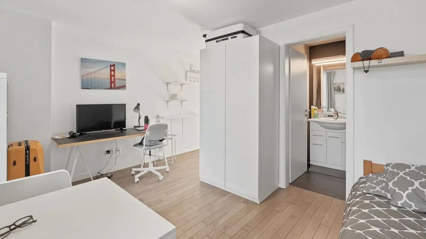 Appartement à louer - Rue De Montbrillant 21, 1201 Genève - Photo 2