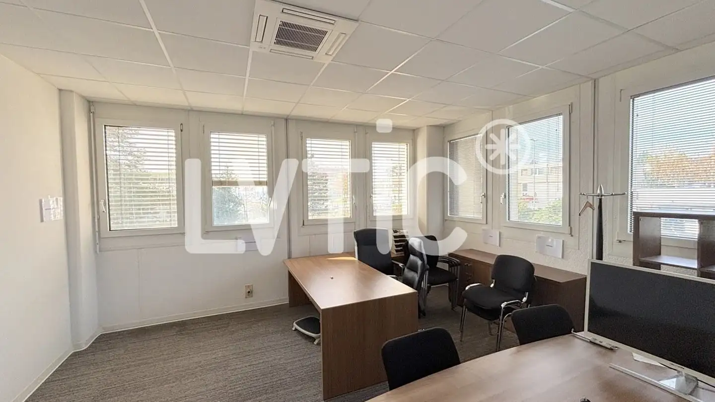 Office space for rent - 1030 Bussigny - Photo 3