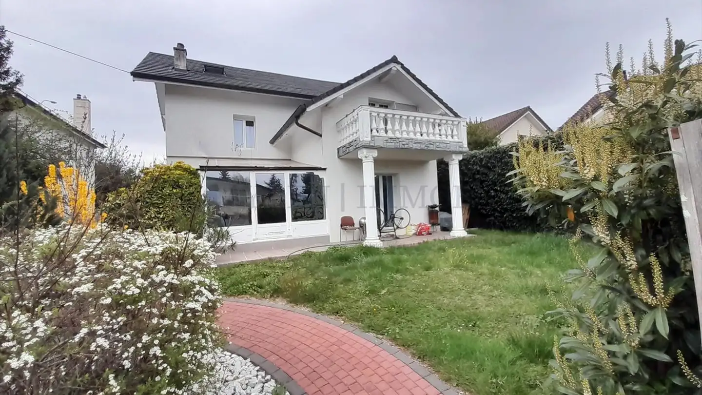 Immeuble mixte à vendre - 1214 Vernier