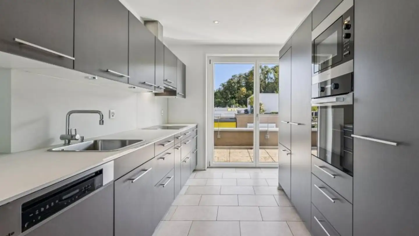 Penthouse for rent - Beundenstrasse 6, 4103 Bottmingen - Photo 3