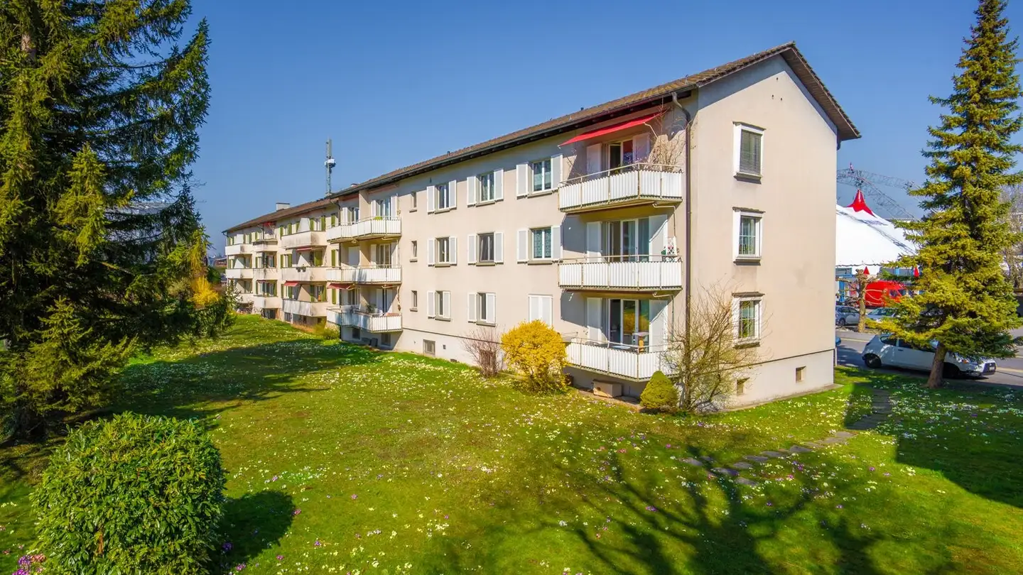 Appartement à louer - Oberseestrasse 52, 8640 Rapperswil SG