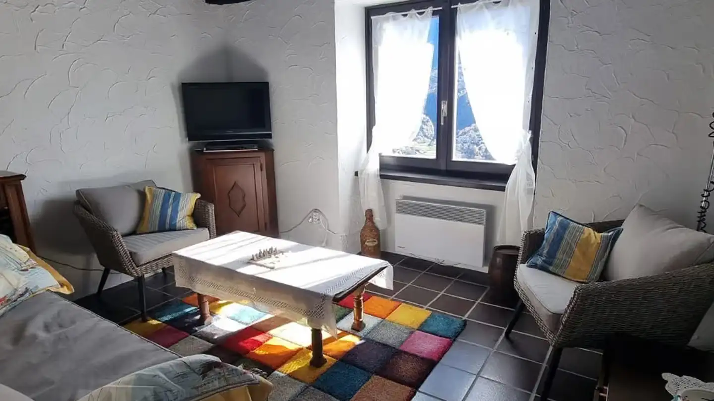 Furnished apartment for rent - La Strécia Di Emigránt 8, 6658 Borgnone - Photo 3