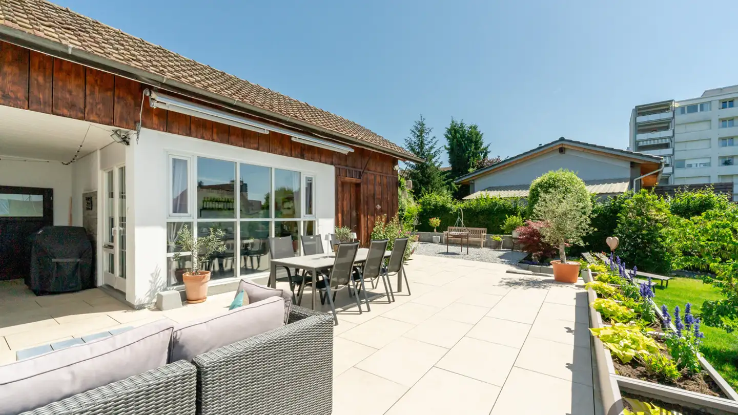 Einfamilienhaus kaufen - Dorfstrasse 65, 4665 Oftringen