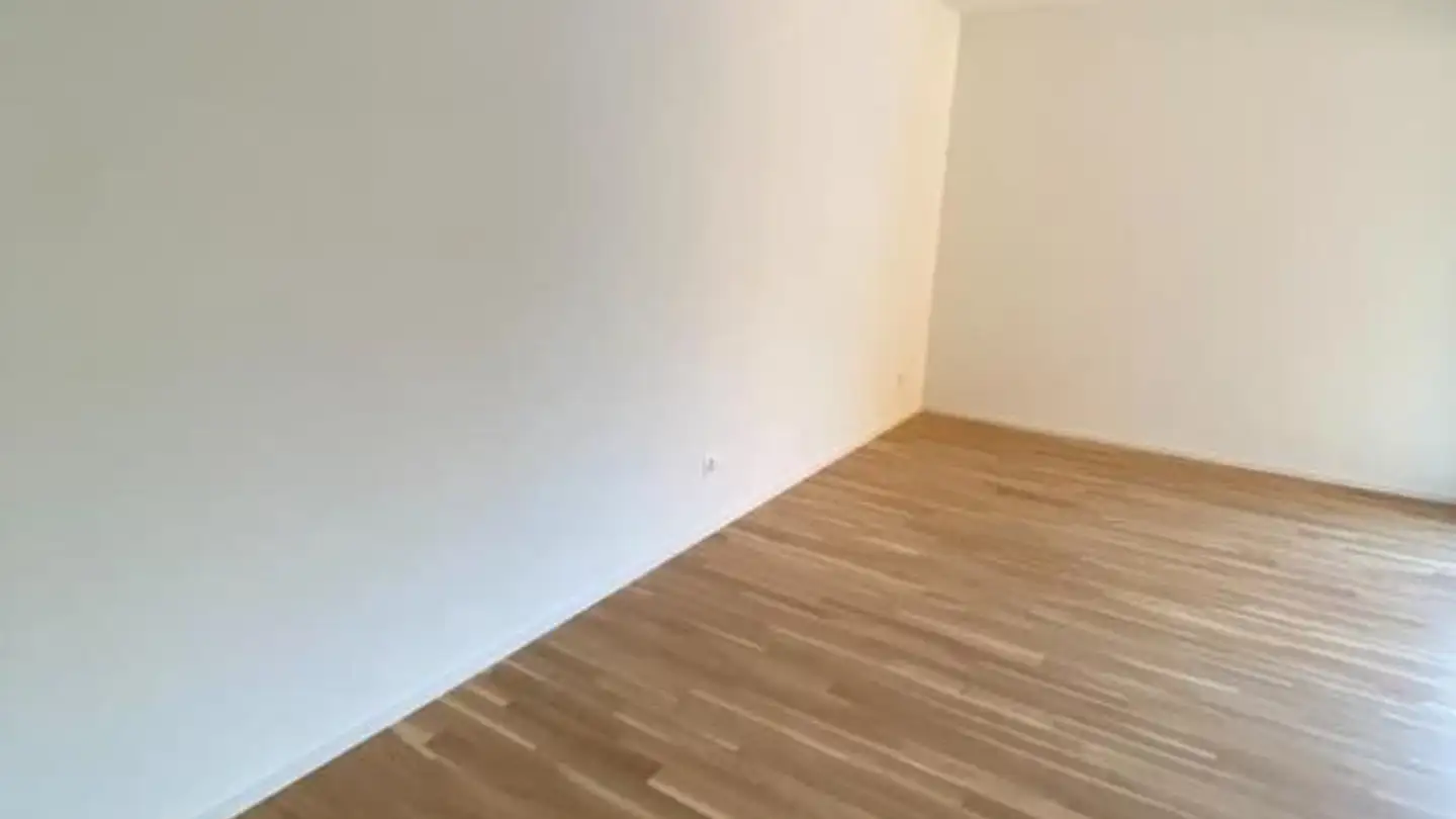 Duplex for rent - Rue De Treysala 14, 1462 Yvonand - Photo 2