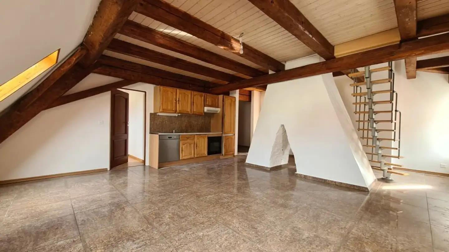 Appartement à louer - Rue De L'hôtel-De-Ville, 2300 La Chaux-de-Fonds