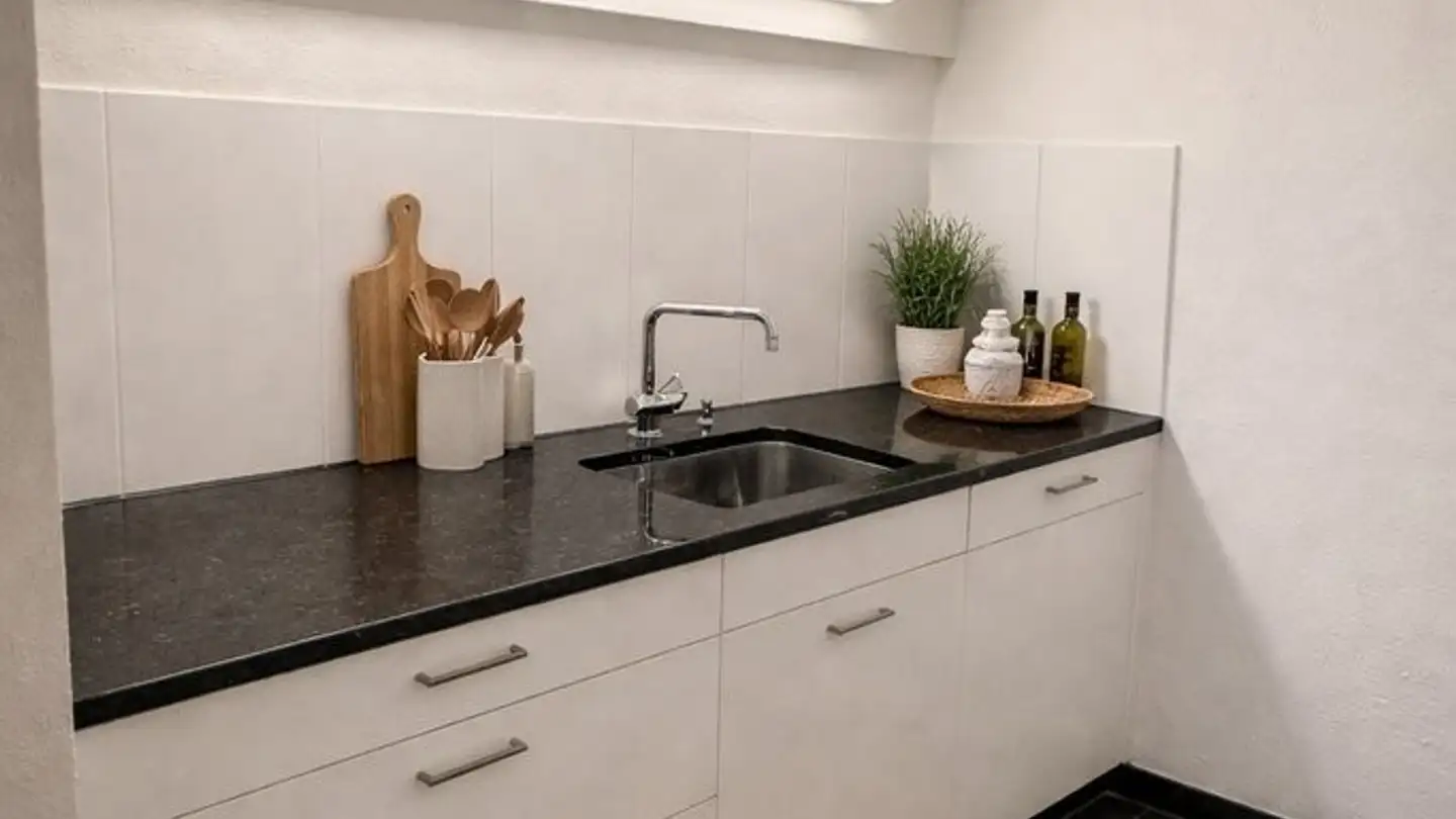 Attic flat for rent - Alvierstrasse 15, 9475 Sevelen - Photo 2