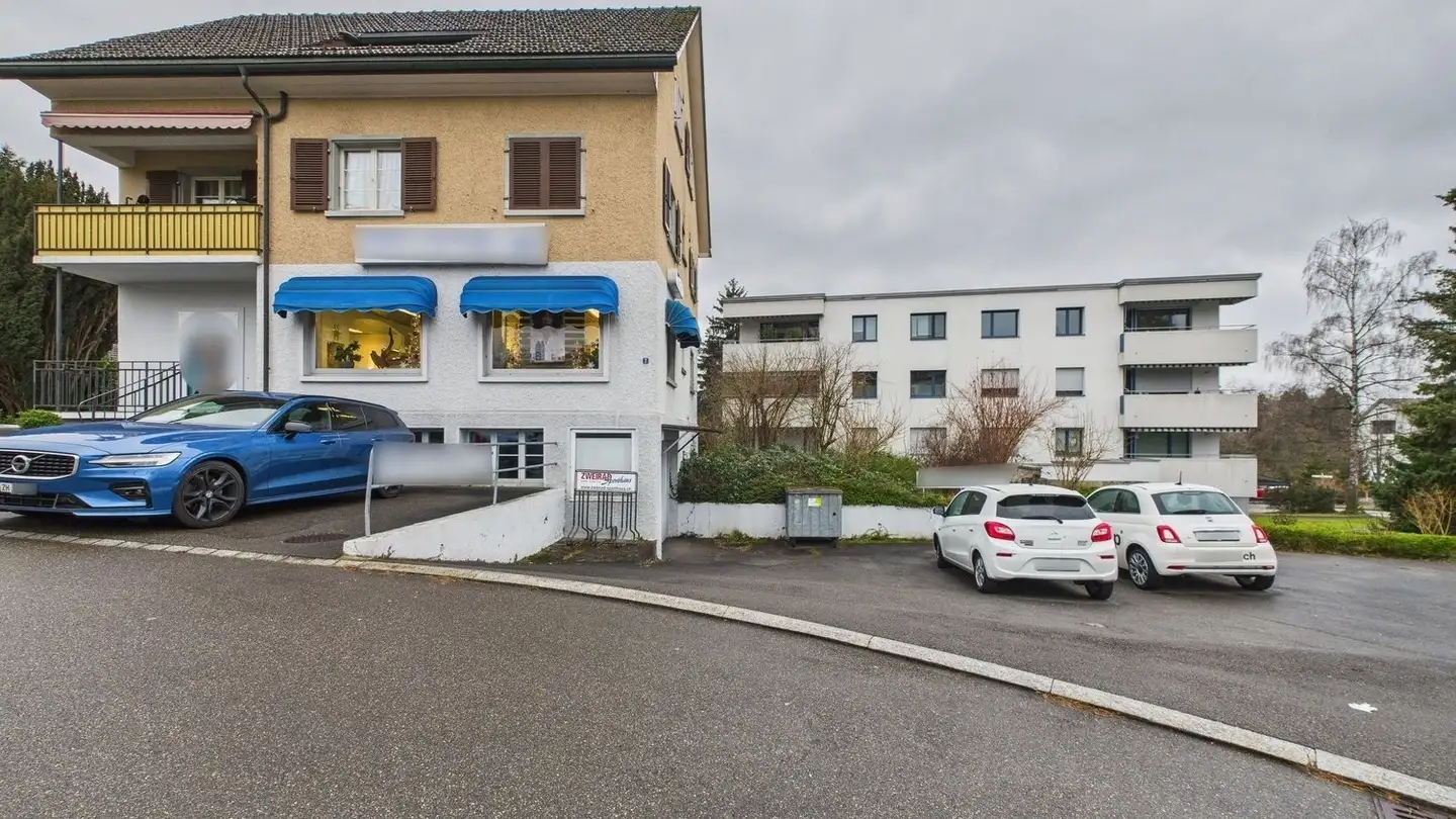 Magasin à louer - 8610 Uster