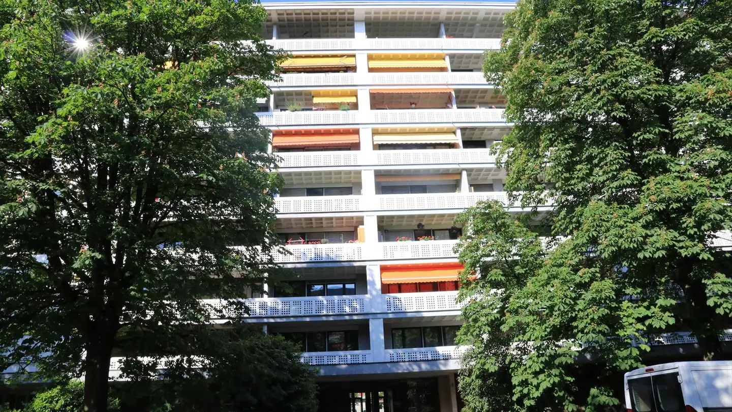 Überdachter Parkplatz mieten - Avenue Des Morgines 7, 1213 Petit-Lancy