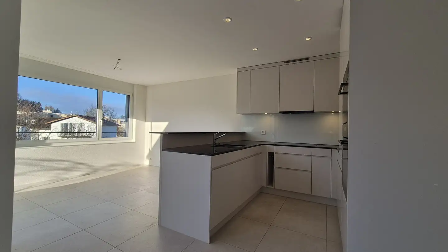 Attique à louer - Benglenstrasse 18, 8118 Pfaffhausen - Photo 2