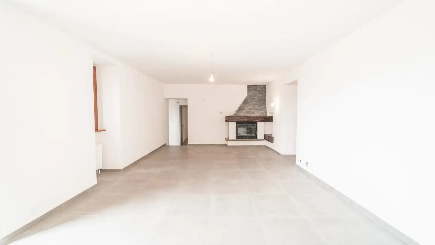 Appartement à louer - Via Luigi Monteverde 18b, 6964 Davesco-Soragno