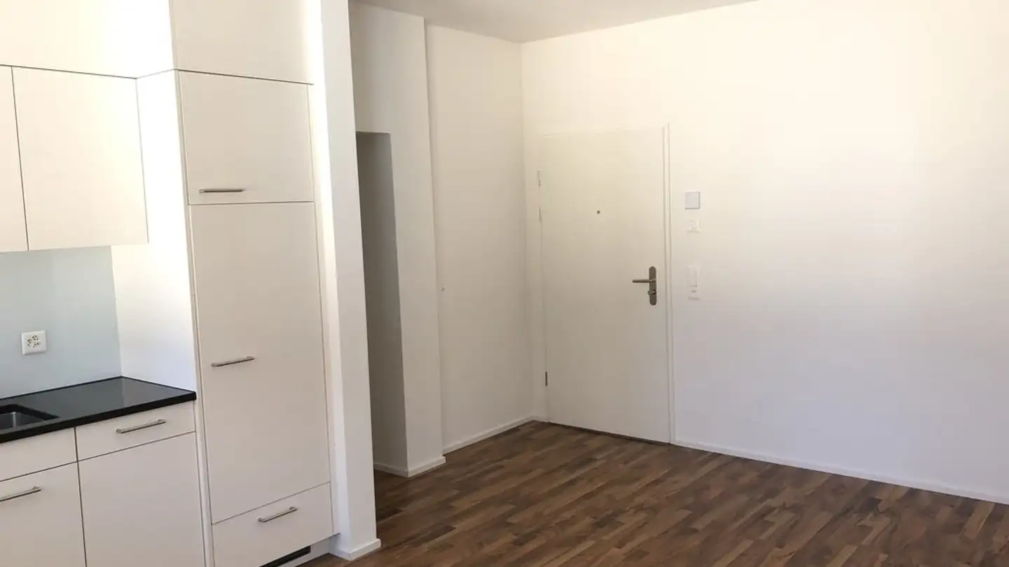 Apartment for rent - Badenerstrasse 294, 8004 Zürich - Photo 2