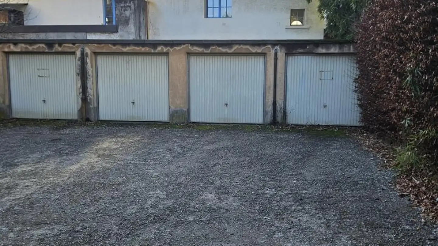 Garage individuel à louer - Chemin Des Pins 92, 1206 Genève