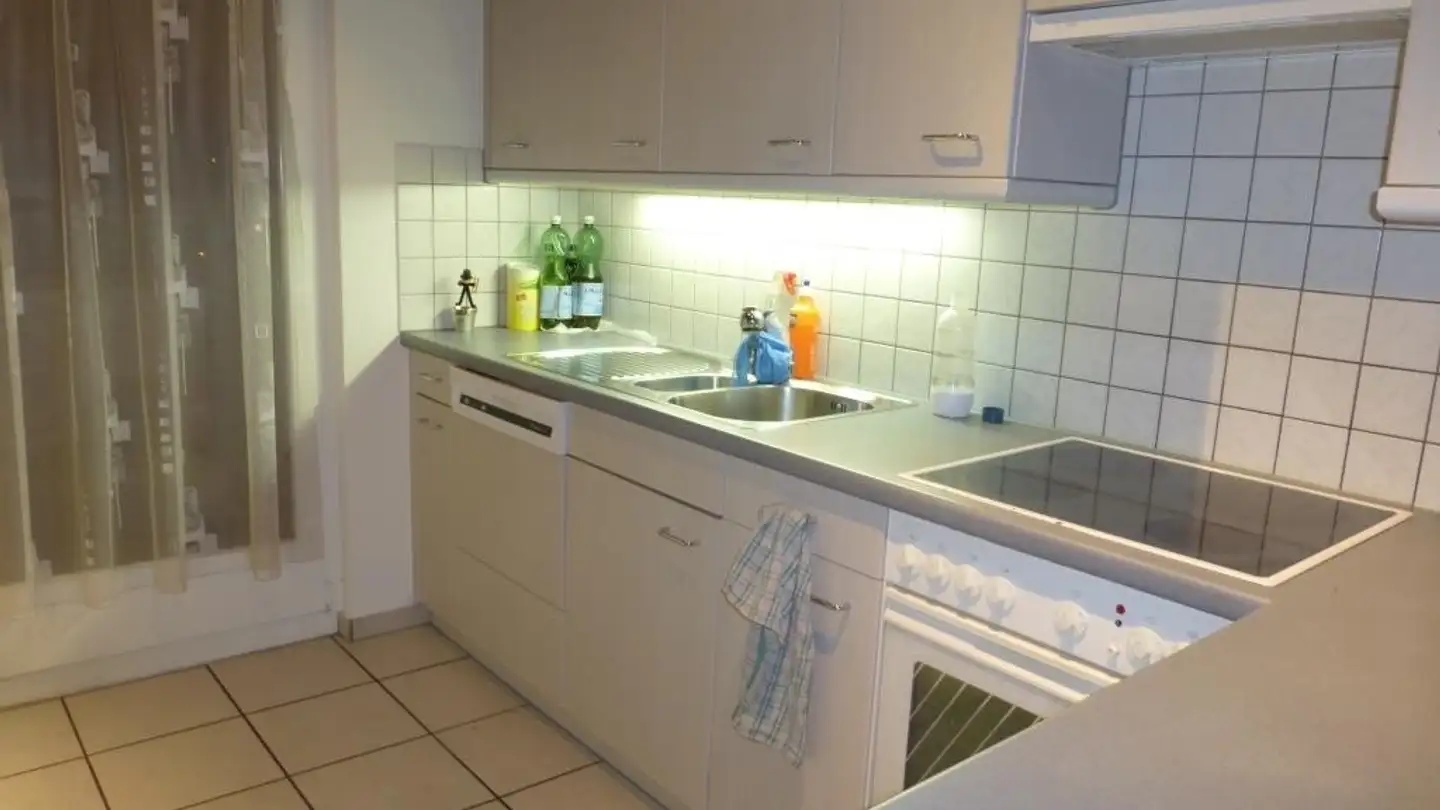 Wohnung mieten - Stegweg 1, 8854 Siebnen - Foto 2