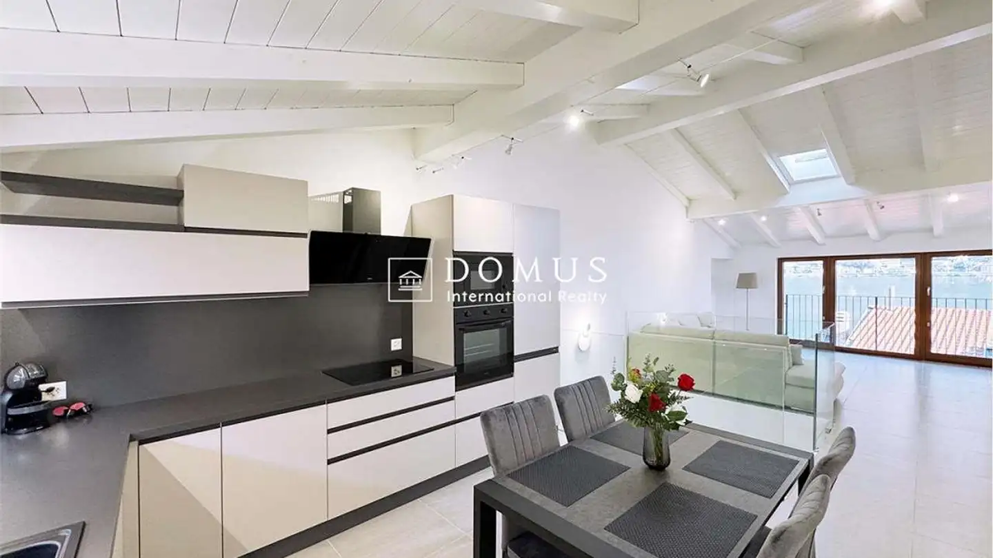 Einfamilienhaus mieten - Piazza Grande, 6826 Riva San Vitale - Foto 2