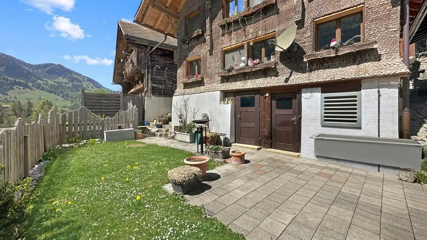 Einfamilienhaus kaufen - 1656 Jaun