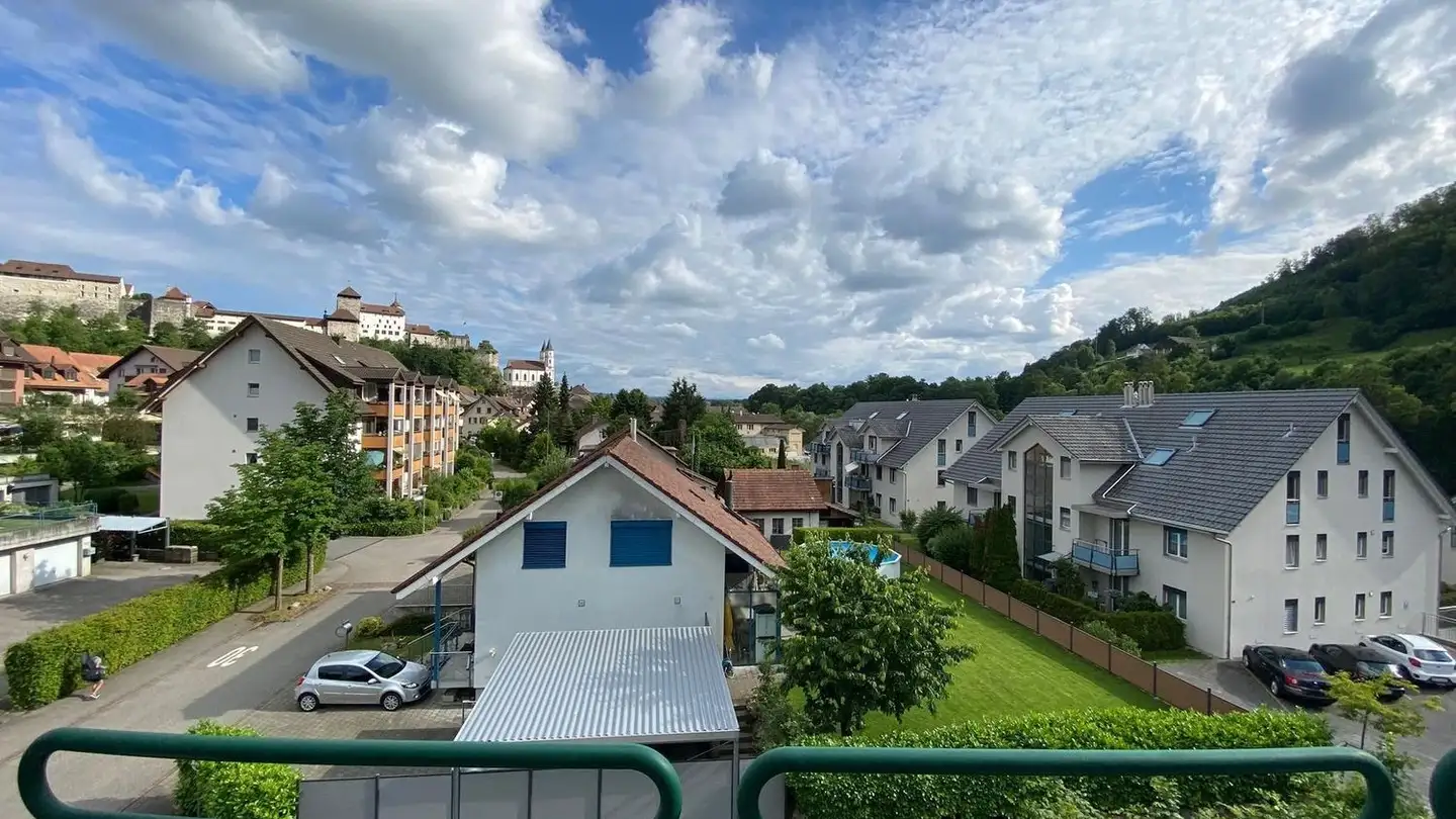 Dachgeschosswohnung mieten - Hausmattweg 23, 4663 Aarburg