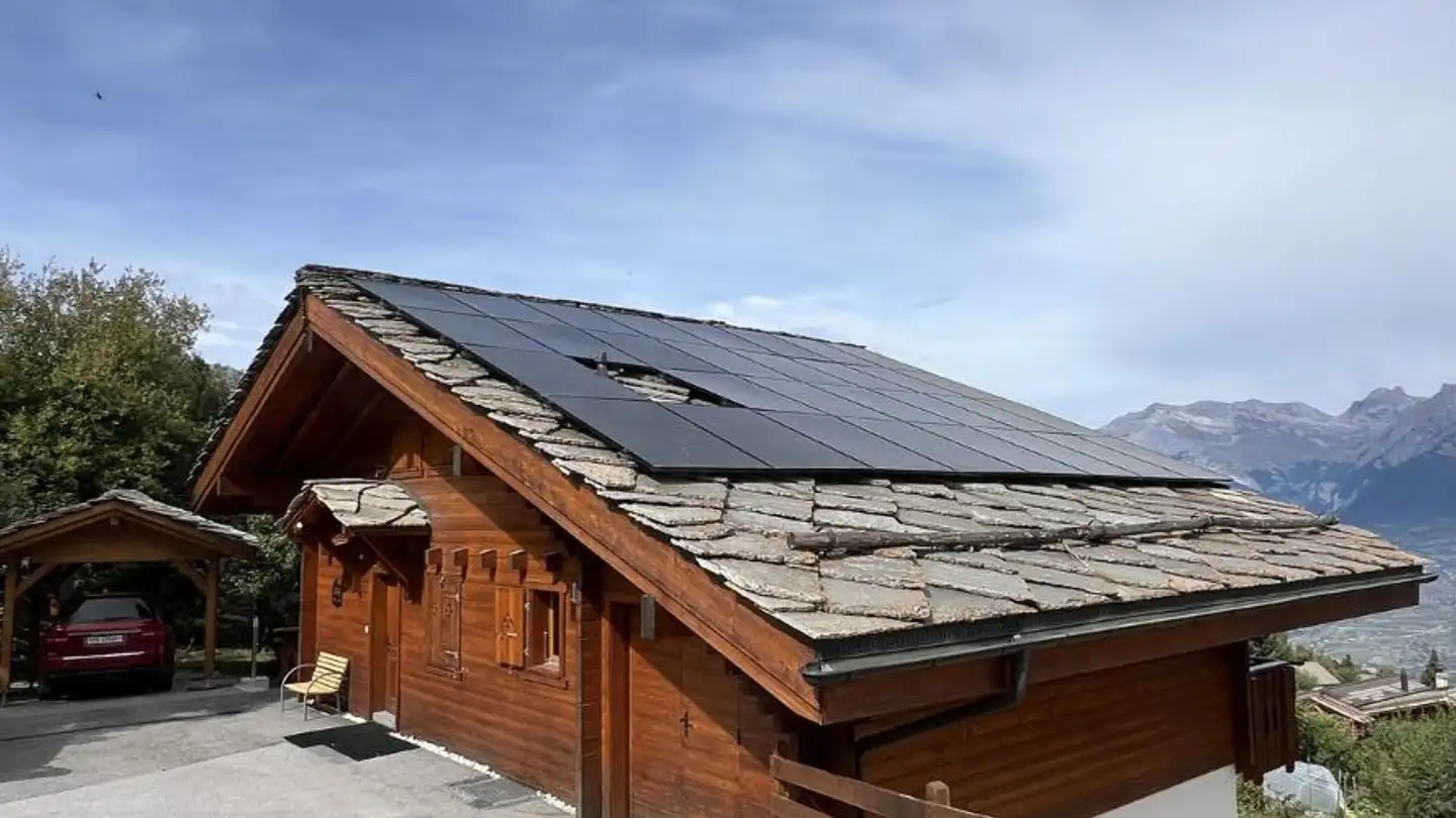 Chalet for sale - 1997 Haute-Nendaz - Photo 2