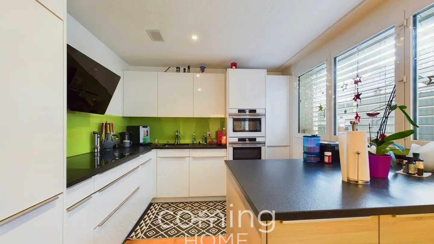 Apartment for sale - 3952 Susten