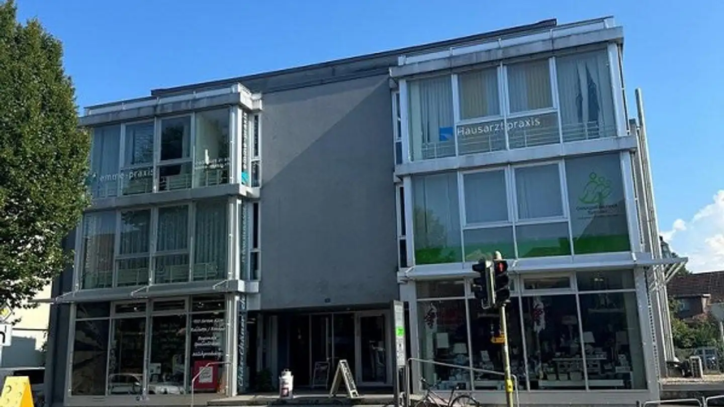 Shop for rent - Hauptstrasse 10, 3422 Kirchberg BE