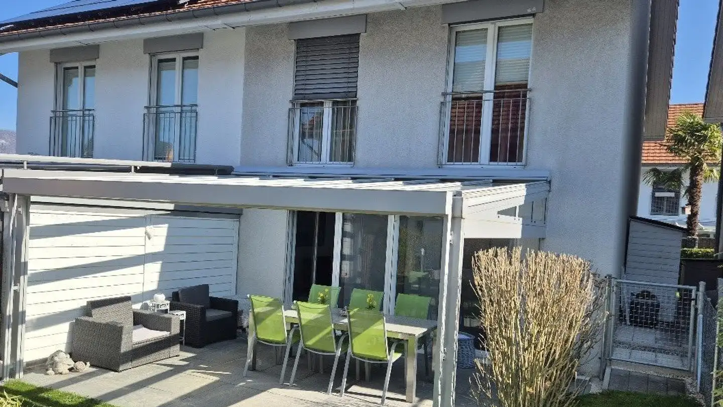 Semi-detached house for sale - Brunnenwisstrasse 28, 8115 Hüttikon