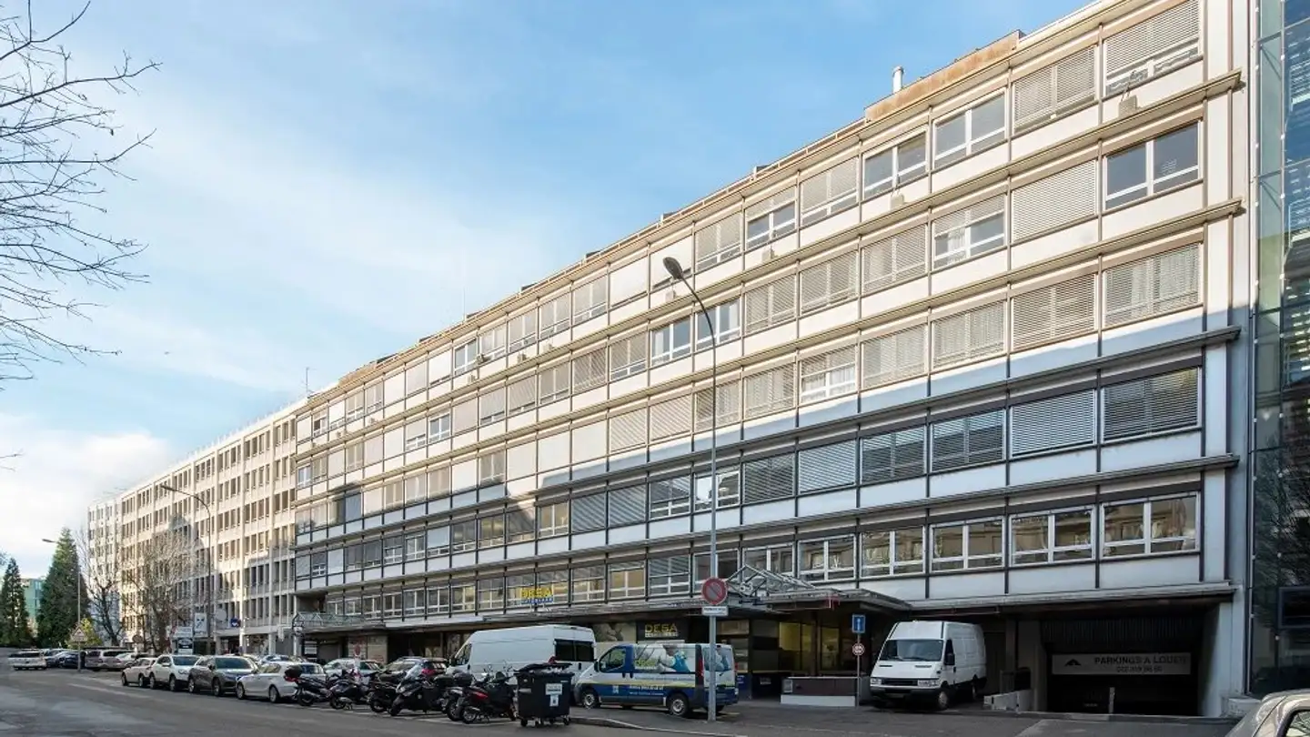 Outdoor parking space for rent - Rue De La Servette 76, 1202 Genève