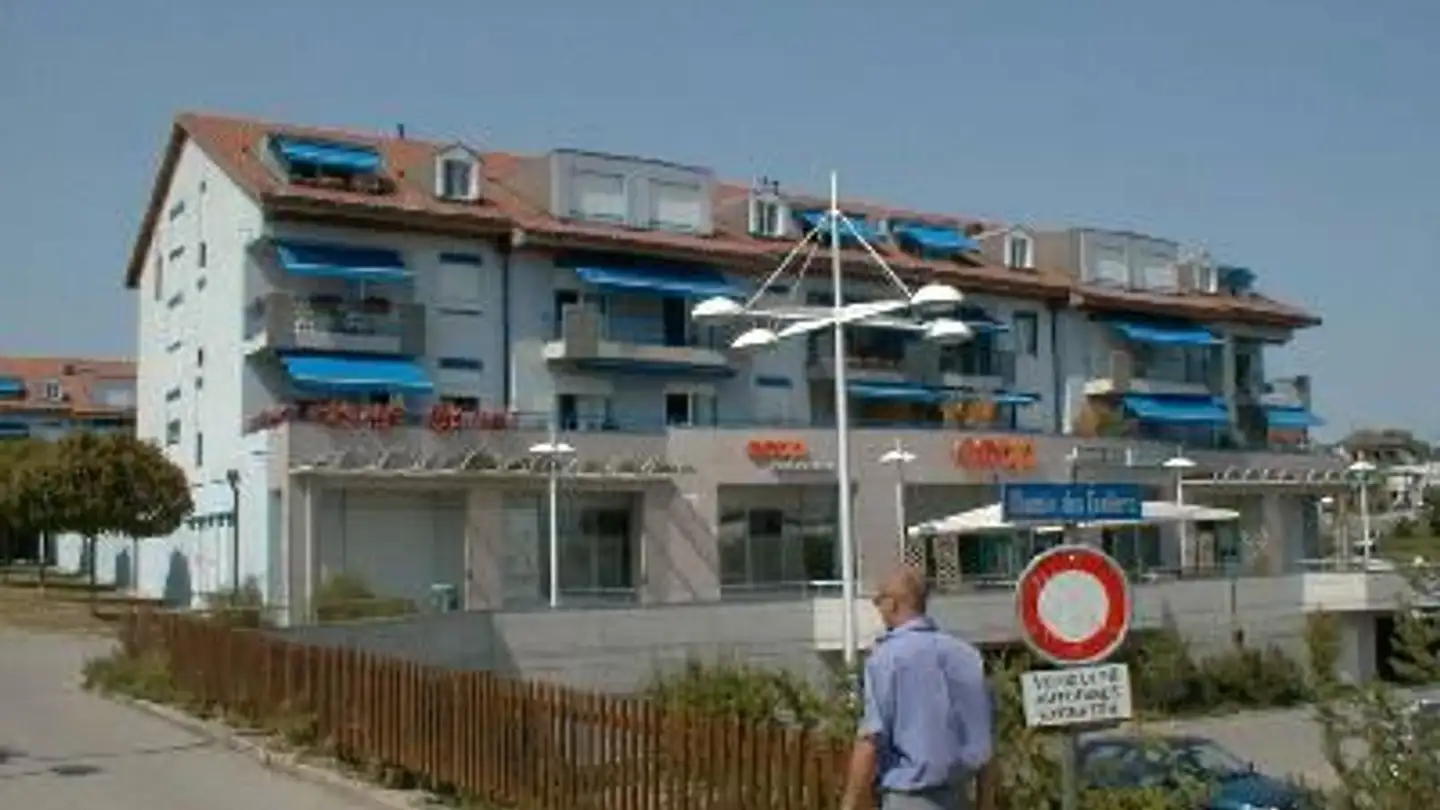 Tiefgaragenstellplatz mieten - Route de Valeyres 1, 1350 Orbe