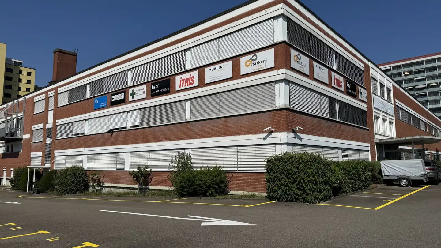 Bürofläche mieten - Rotzenbühlstrasse 55, 8957 Spreitenbach