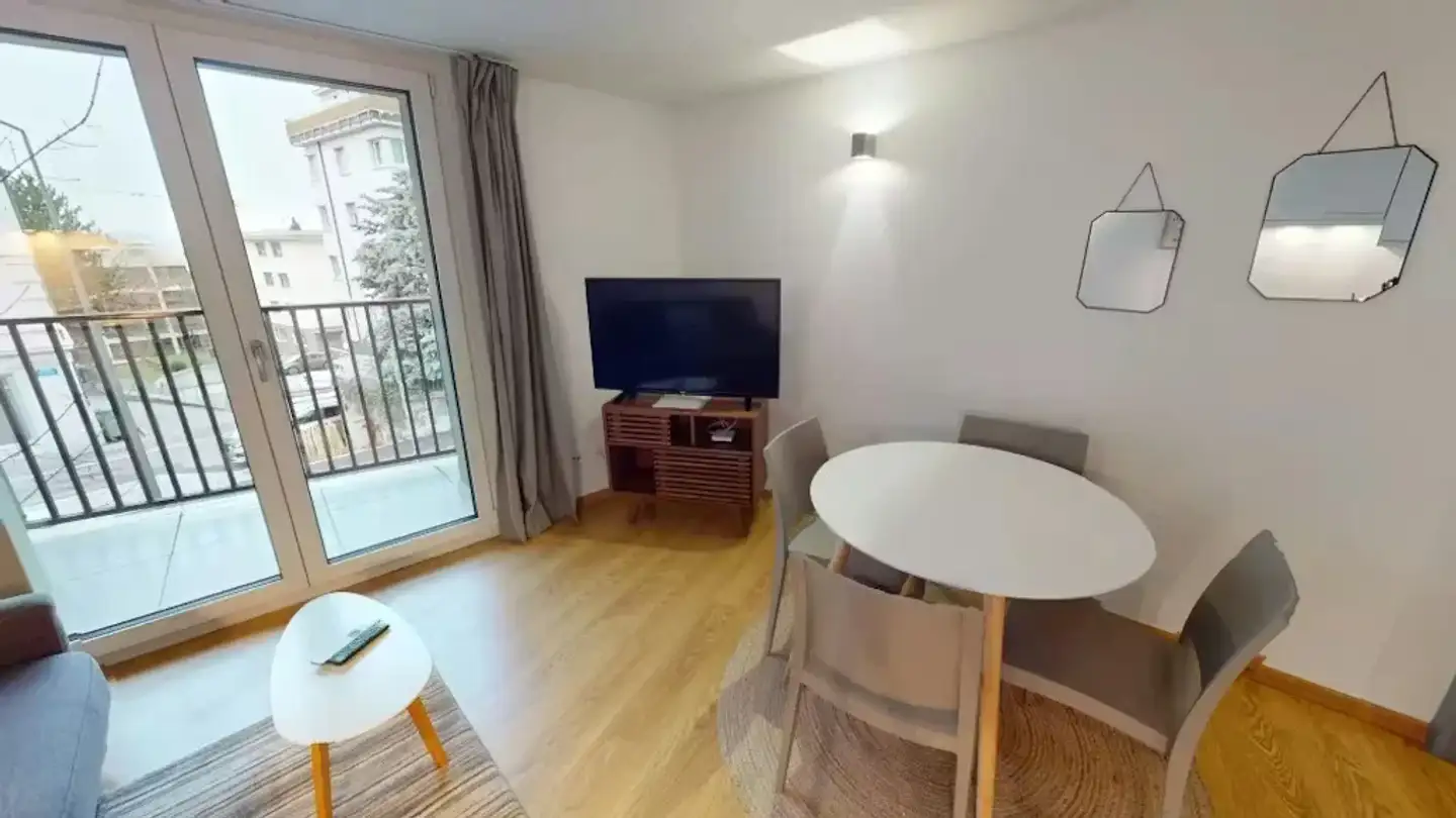 Appartement à louer - Avenue Du Léman, 1005 Lausanne - Photo 2