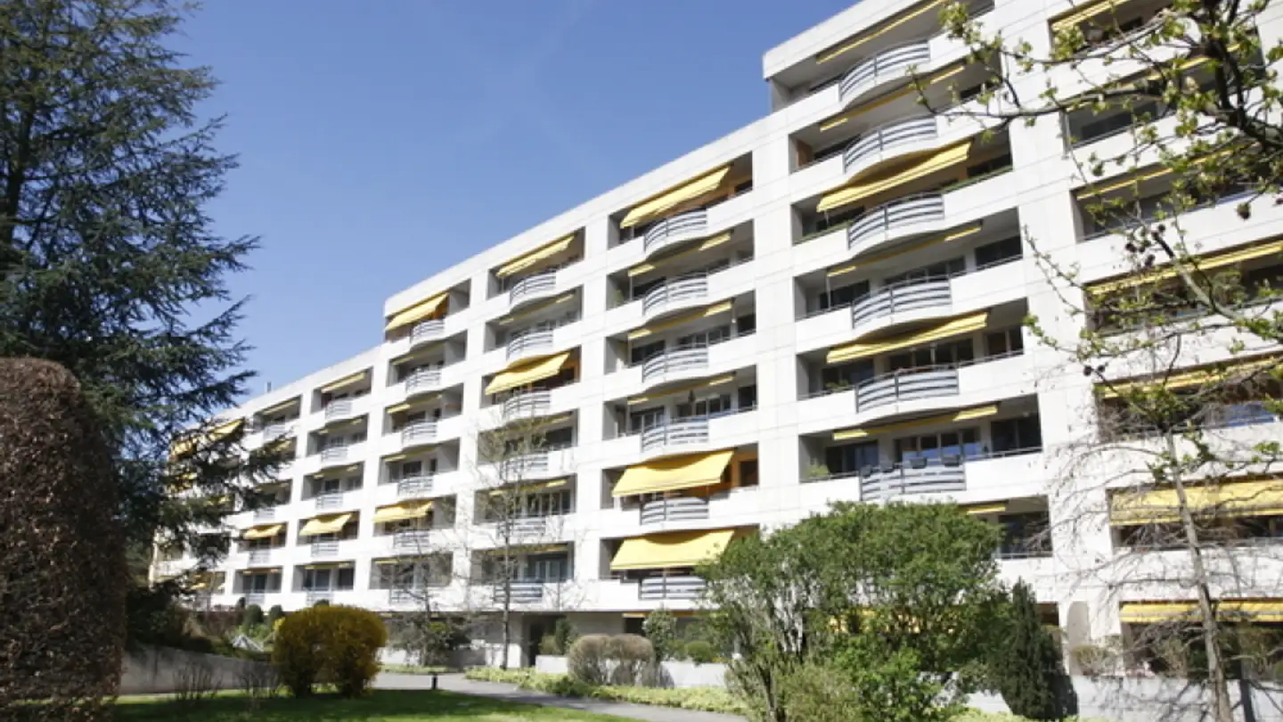 Place de parking extérieure à louer - Chemin Gilbert- Trolliet 10, 1209 Genève