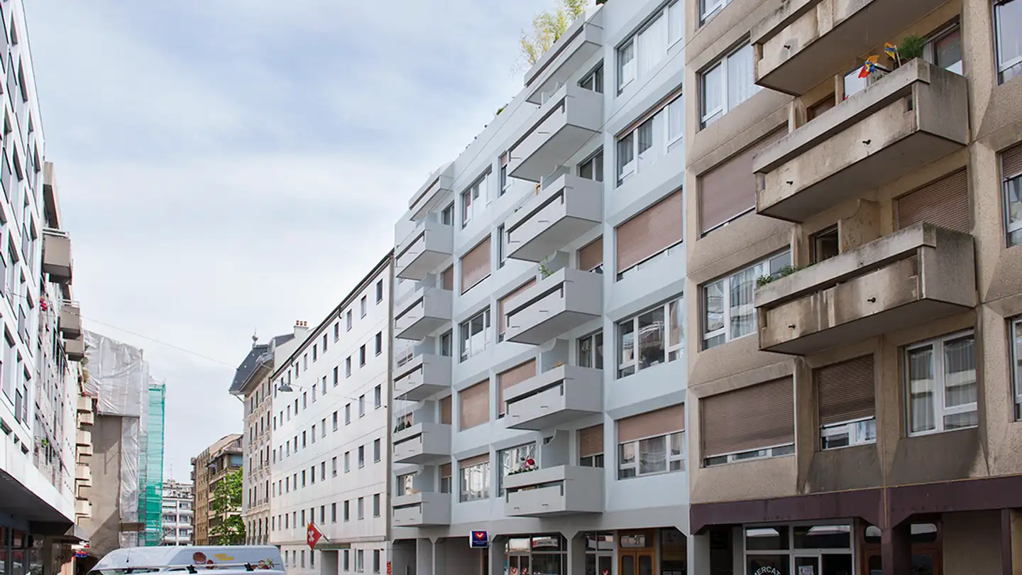 Place de parking souterraine à louer - Rue Du Prieuré 21, 1202 Genève - Photo 2