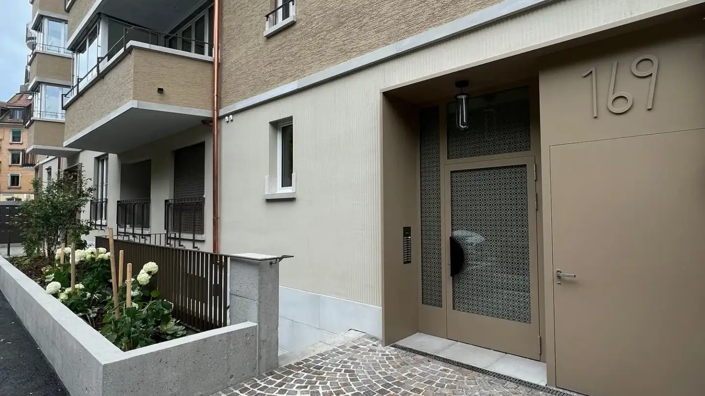 Dachgeschosswohnung mieten - Haldenstrasse 169, 8055 Zürich - Foto 2