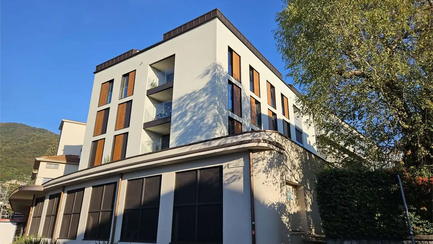 Appartement à louer - Via Motta 8, 7558 Strada