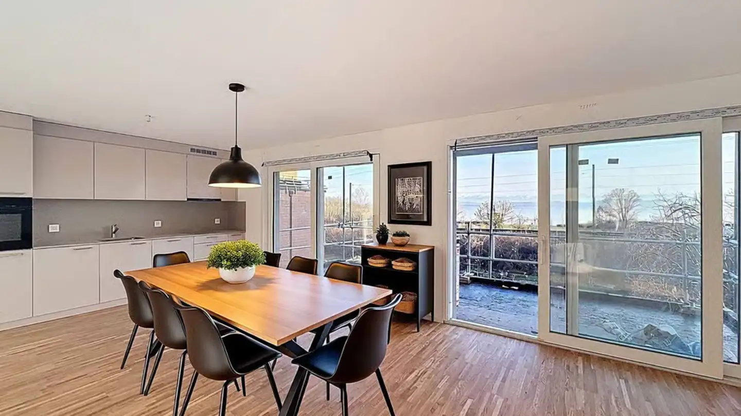 Apartment for sale - 2068 Hauterive NE