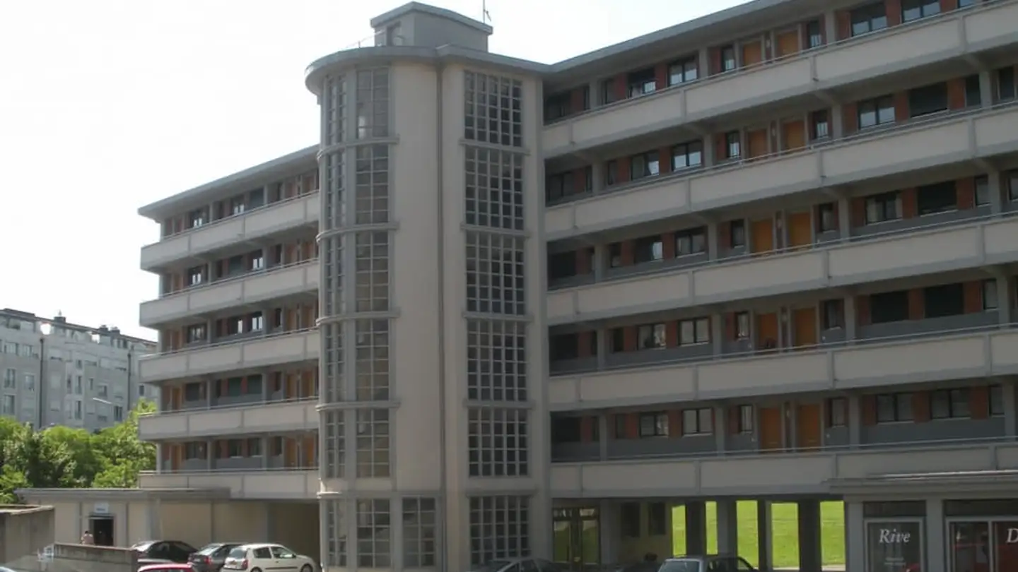 Single garage for rent - Rue De Vermont 60, 1202 Genève