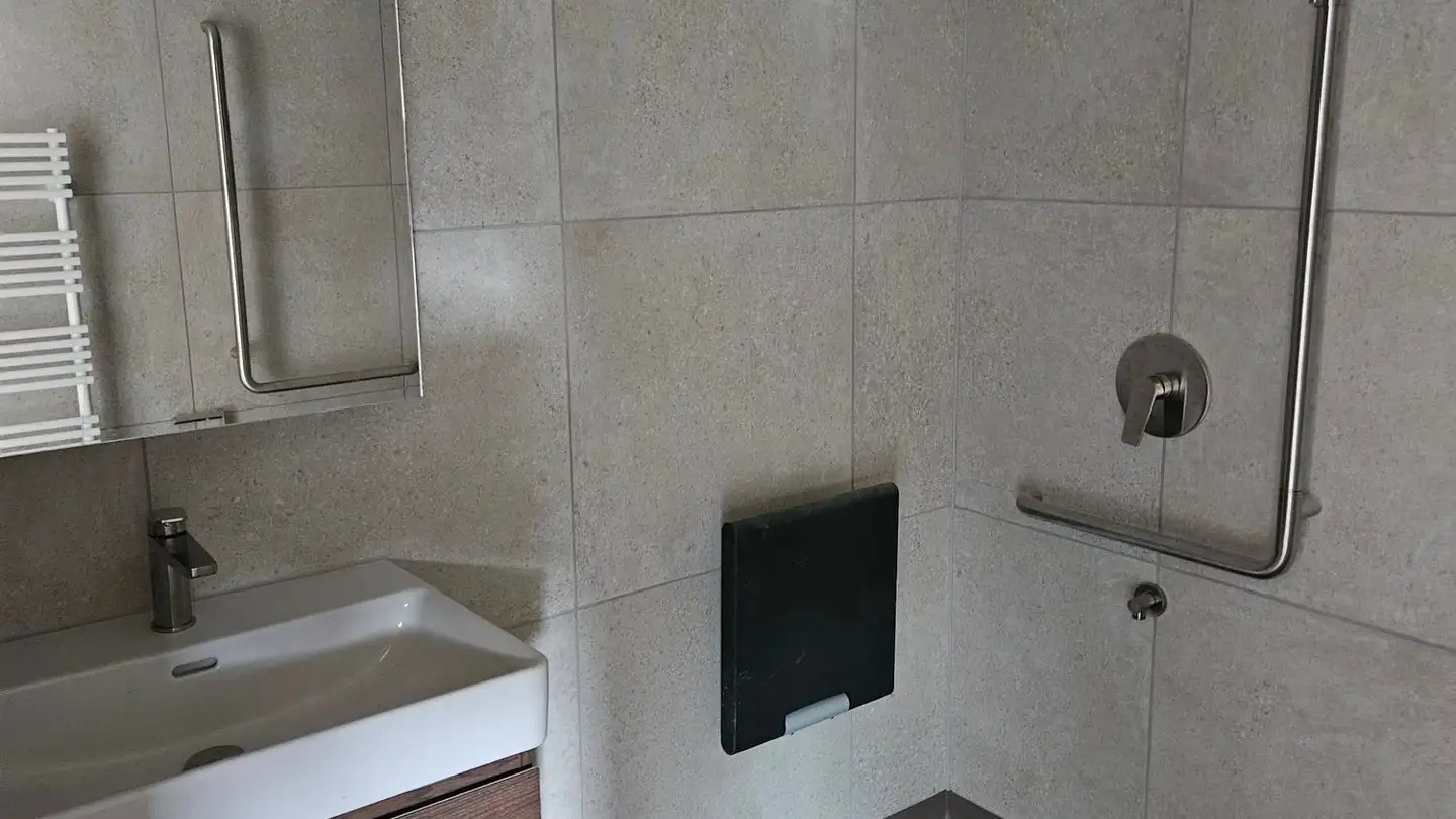 Studio in affitto - Sigriswilstrasse 150, 3655 Sigriswil - Photo 2