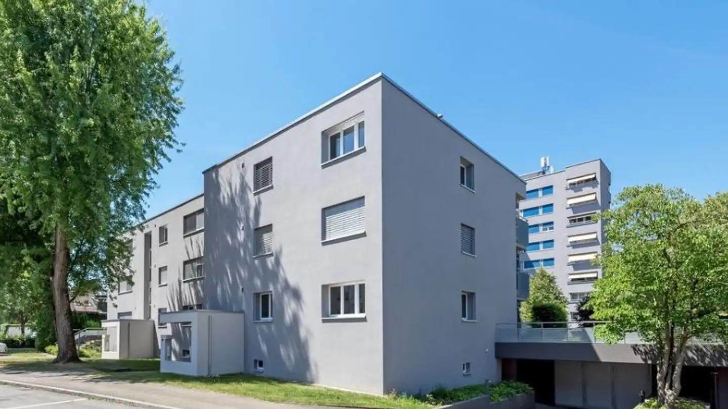 Tiefgaragenstellplatz mieten - Färberweg 1, 5600 Lenzburg