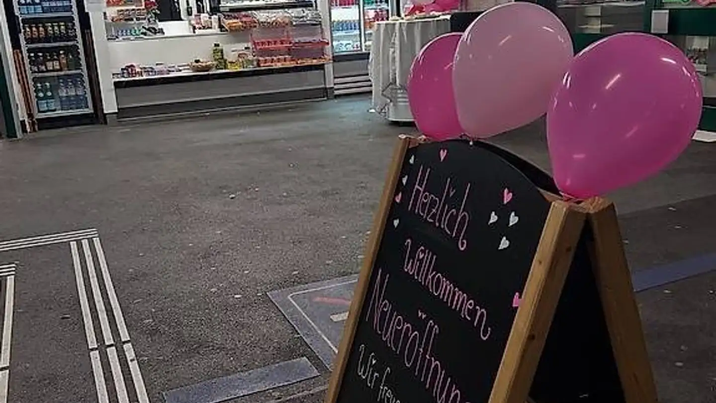 Commercial à vendre - Bahnstrasse 7, 8603 Schwerzenbach - Photo 2